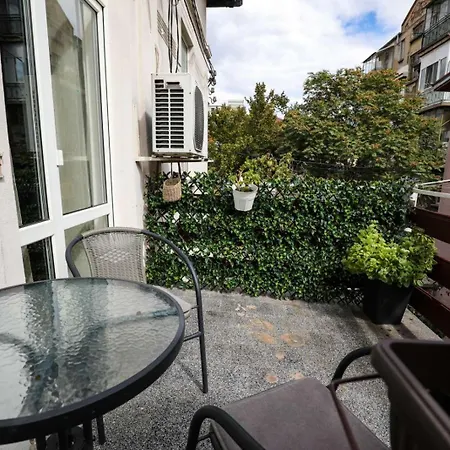 уютна къща в сърцето на Apartment Sofia